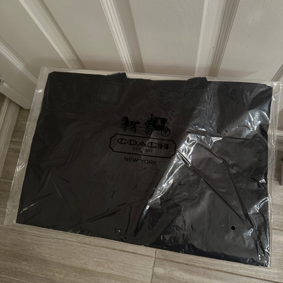 COACH Nylon Shoppers Black Tote Bag - Picture 7 of 9